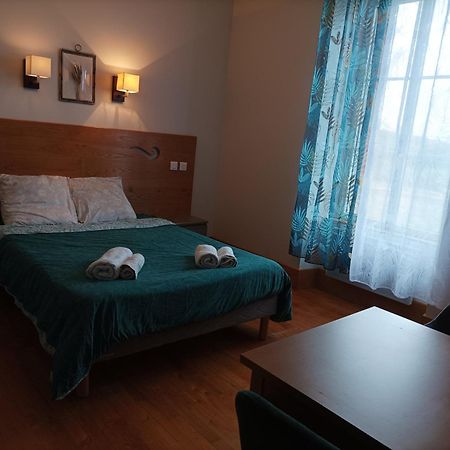 Auberge De Mourjou Bagian luar foto